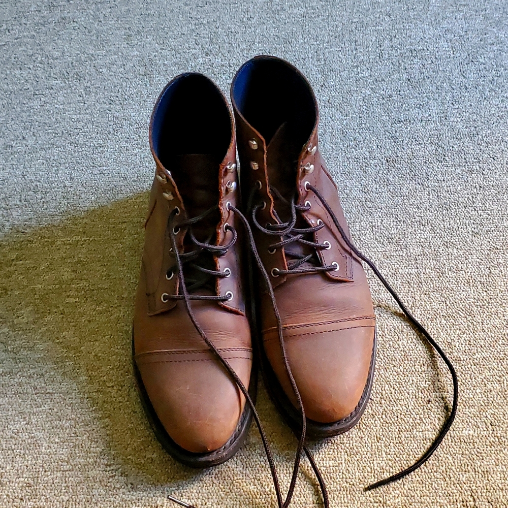 Thursday boots Captains in Arizona Adobe